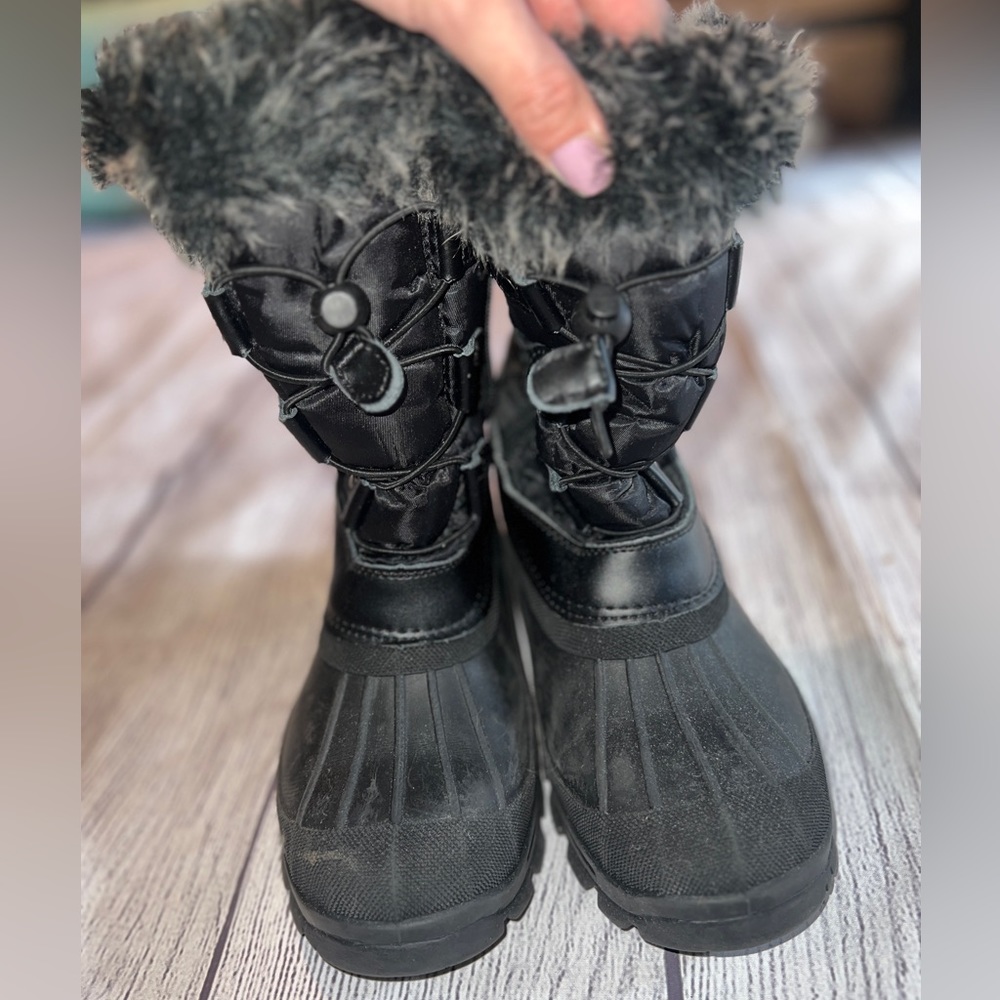 Snow boots - Picture 2 of 6